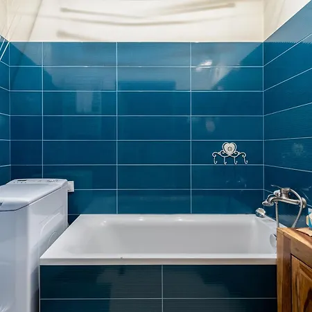 Raciborskiego Red Appartement *