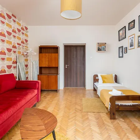 Raciborskiego Red Appartement *