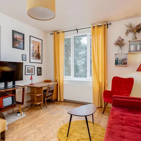 Raciborskiego Red Apartment *