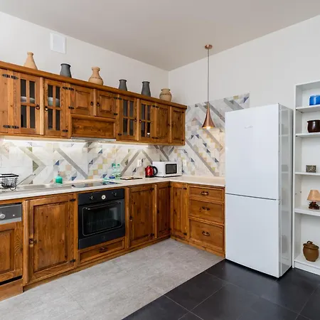 Raciborskiego Red Apartament *